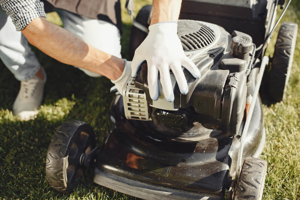 Lawn Mowers Maintenance